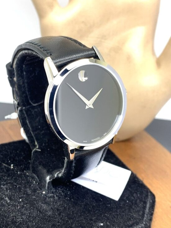 Movado Women\'s Watch 0607583 Museum Swiss Quartz Silver Case Black Dial Leather